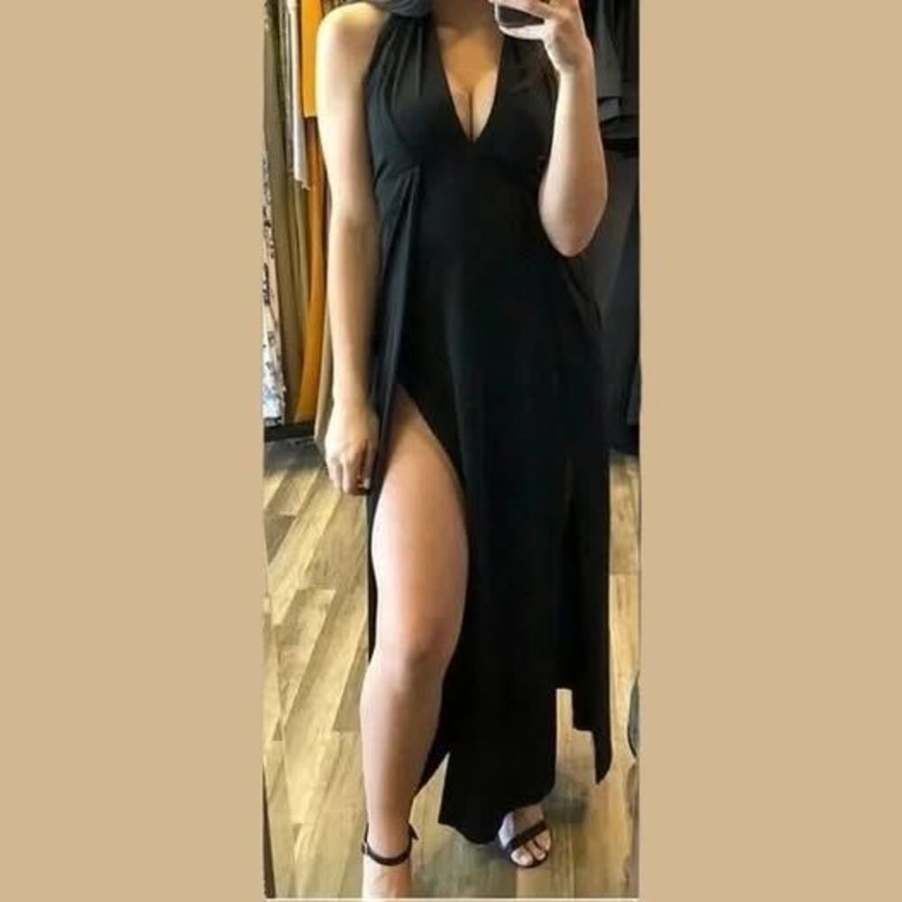 Juniors Small size M Dress Solemio Black Backless Formal Dress